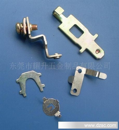 厂家批发视角下五金加工行业的发展与采购策略